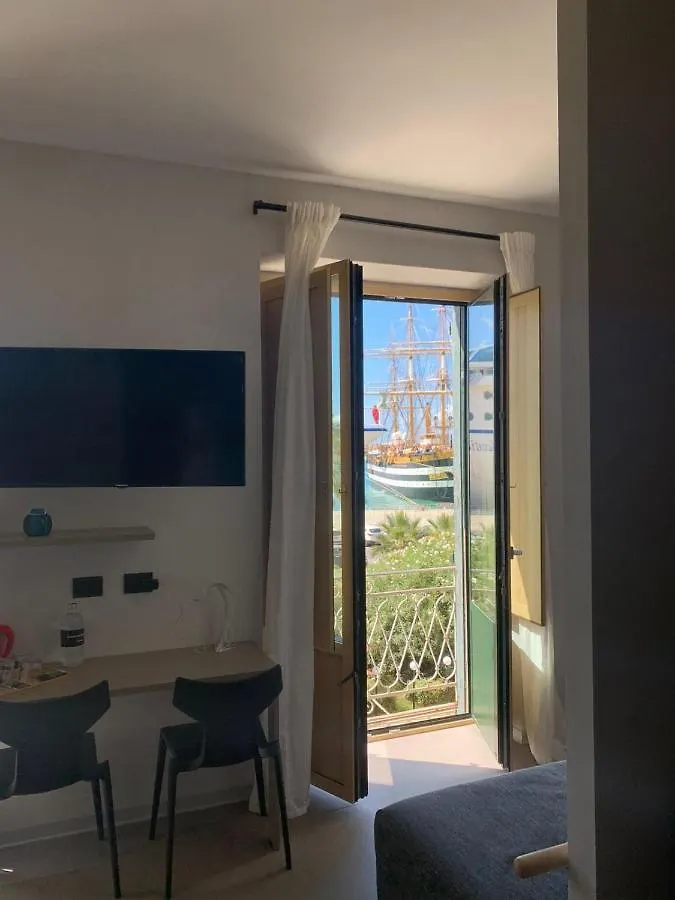 Drepanon, Prospettive Sul Mediterraneo Charme B&B Trapani 0*,